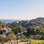 Luxury Penthouse With Sea&Mountain Views & Hot Tub - Tranquility & Rest