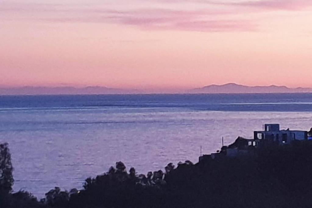 Luxury Penthouse With Sea&mountain Views & Hot Tub - Tranquility & Rest Appartement *